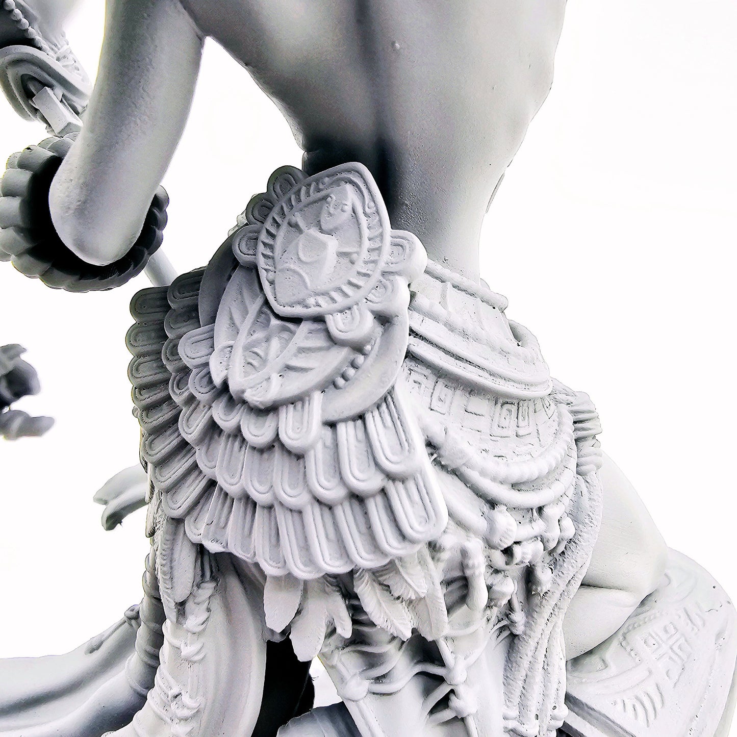 🔱 Tribal Priestess of the Cursed River – Ultra-Detail Miniature for Painting & Assembly 🔱